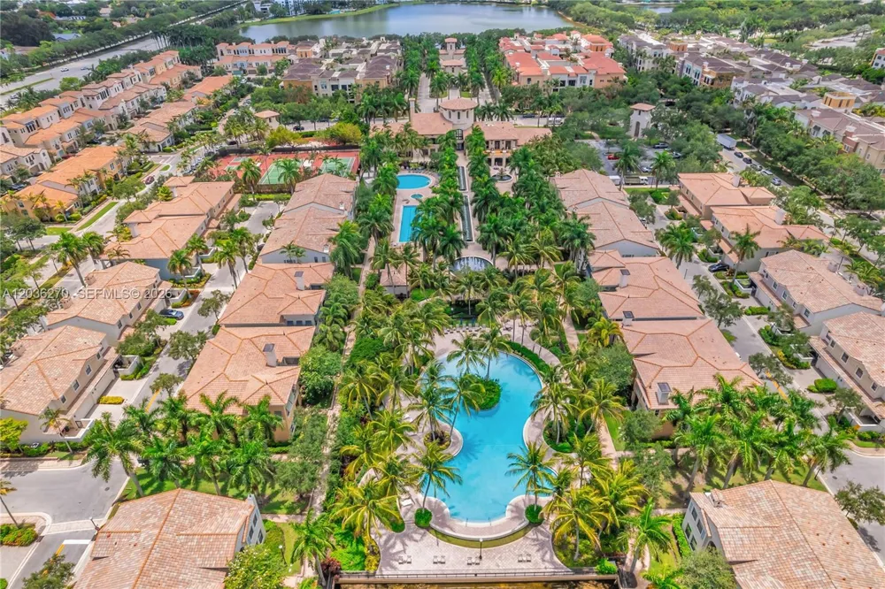 2925 NW 126th Ave #306-1 Sunrise, FL 33323