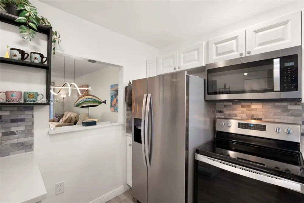 6750 Royal Palm Blvd #107E Margate, FL 33063