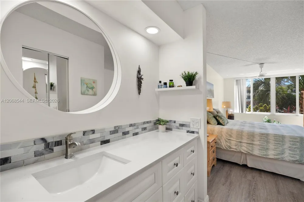 6750 Royal Palm Blvd #107E Margate, FL 33063