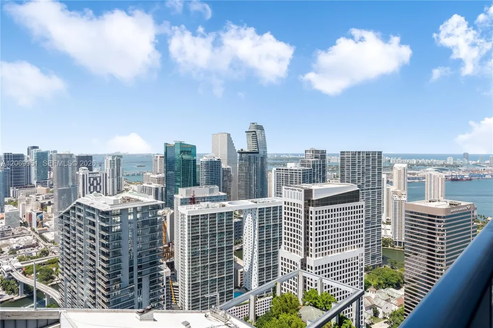 801 S Miami Ave #PH5801 Miami, FL 33130