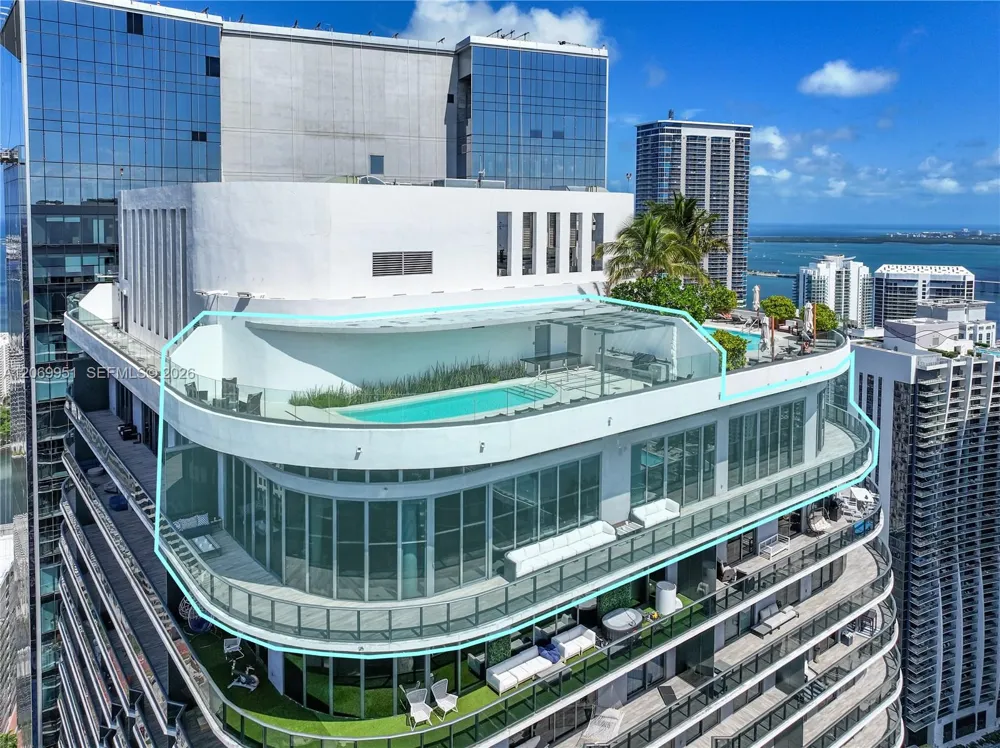801 S Miami Ave #PH5801 Miami, FL 33130