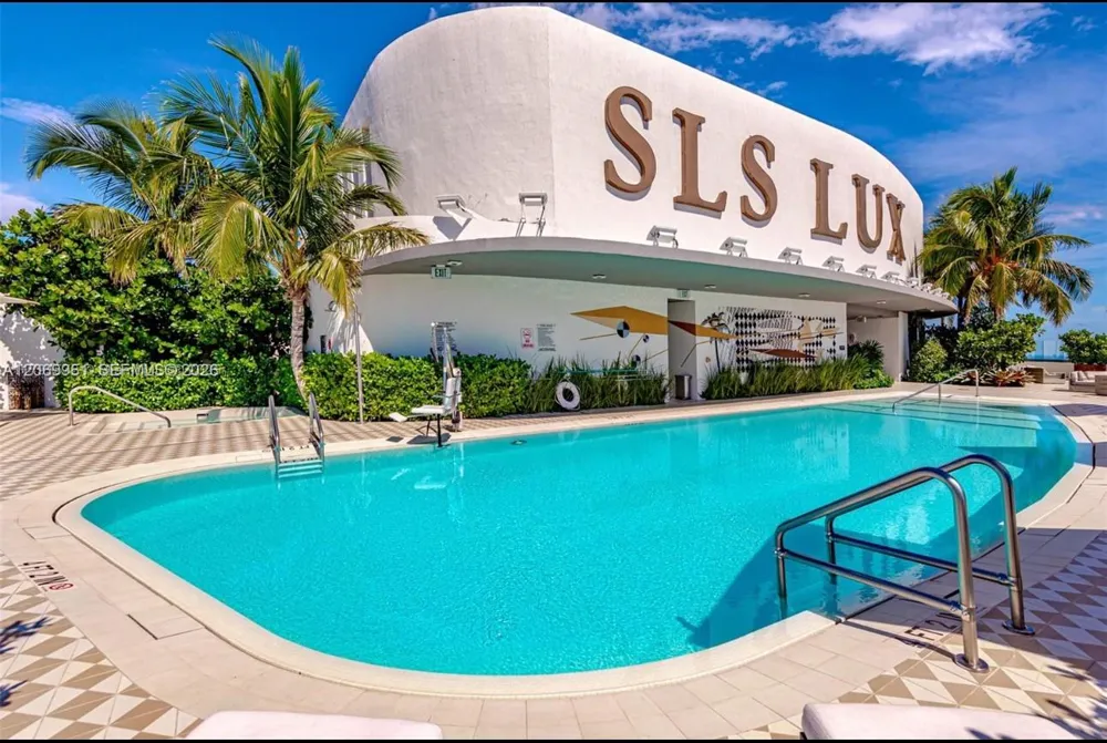 801 S Miami Ave #PH5801 Miami, FL 33130