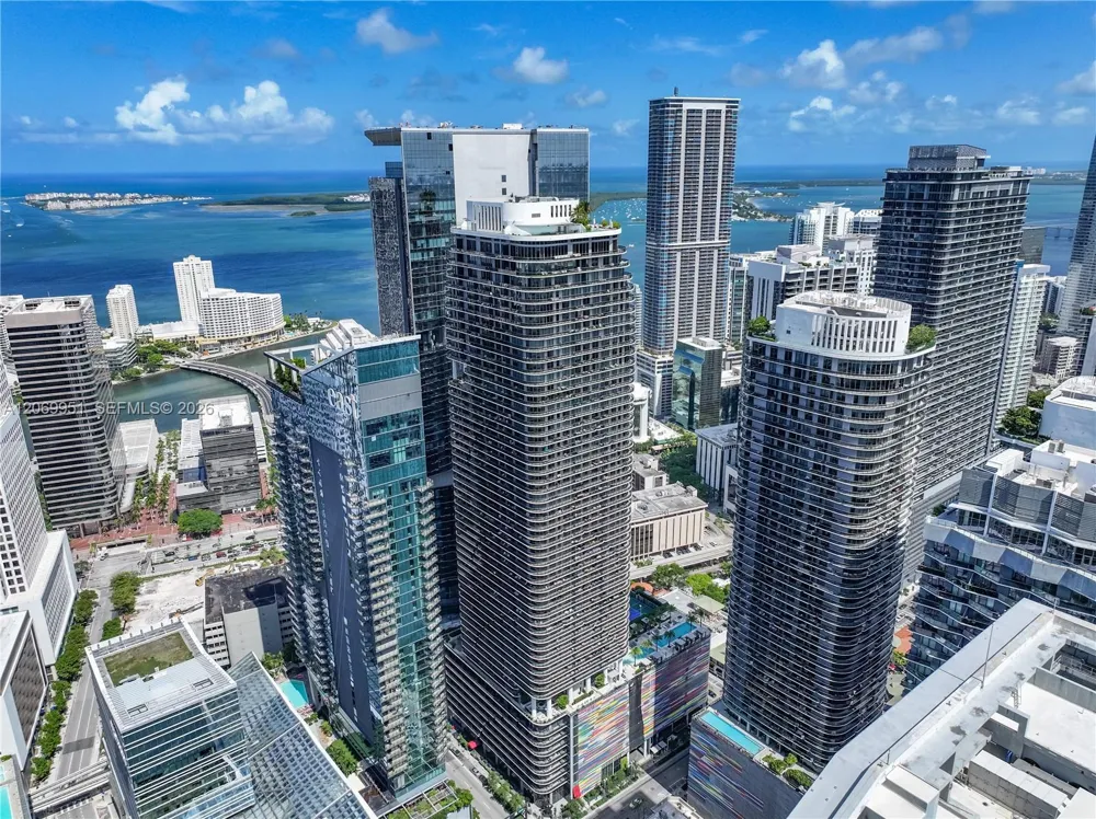 801 S Miami Ave #PH5801 Miami, FL 33130