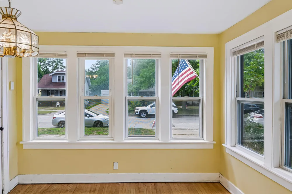866 E Isabella Avenue Muskegon, MI 49442