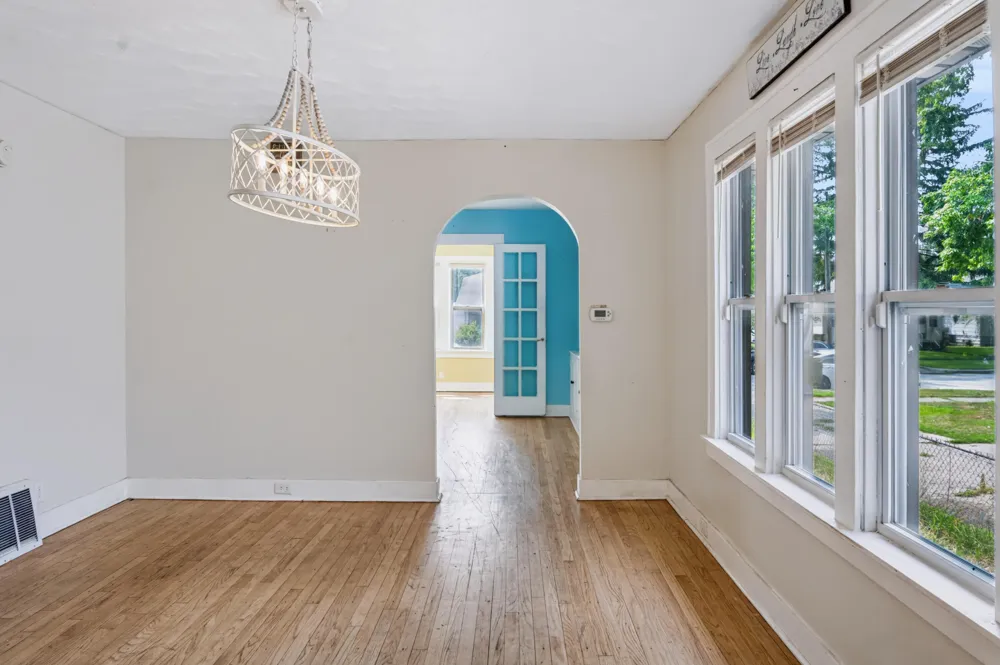 866 E Isabella Avenue Muskegon, MI 49442