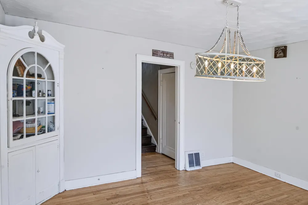 866 E Isabella Avenue Muskegon, MI 49442