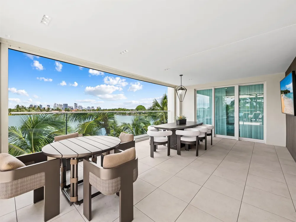 3055 Harbor Drive #1603 Fort Lauderdale, FL 33316