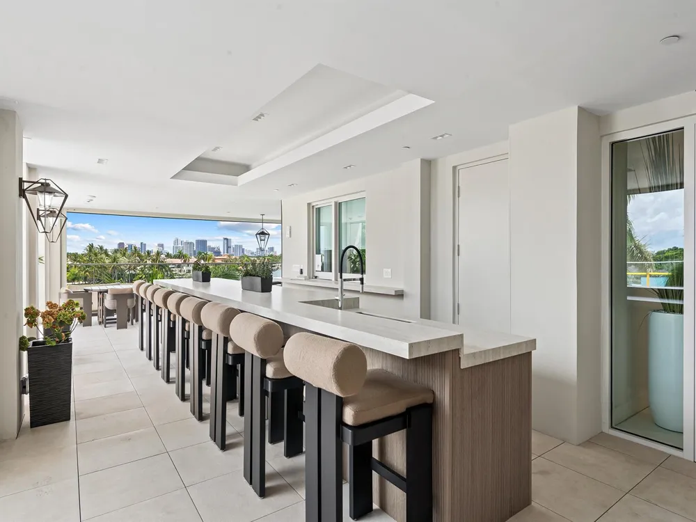 3055 Harbor Drive #1603 Fort Lauderdale, FL 33316