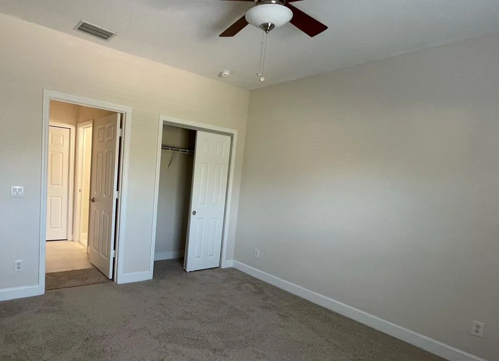 4240 Gator Trace Avenue #Unit i Fort Pierce, FL 34982