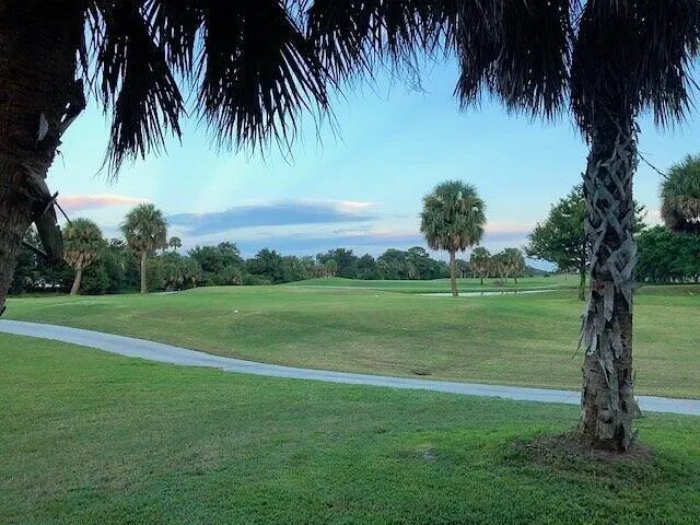 4240 Gator Trace Avenue #Unit i Fort Pierce, FL 34982