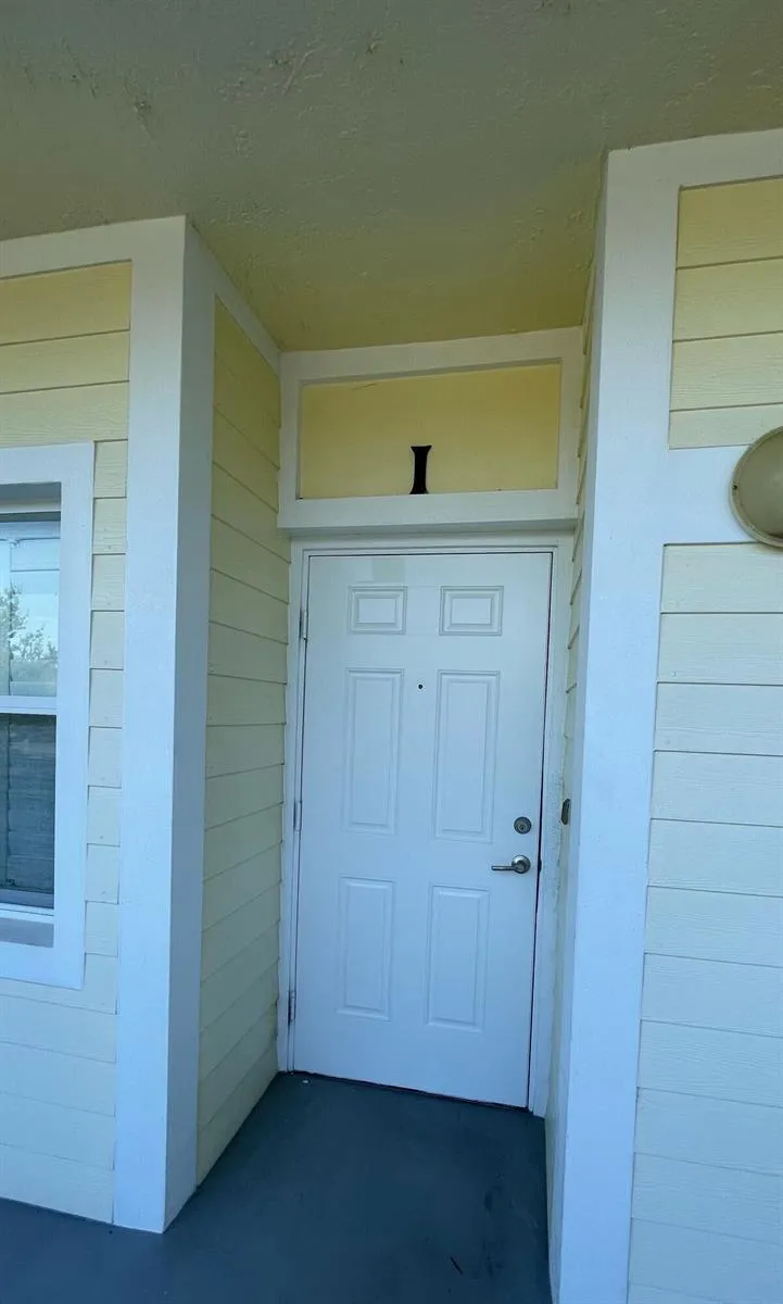 4240 Gator Trace Avenue #Unit i Fort Pierce, FL 34982