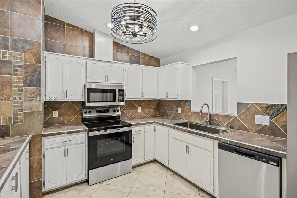 502 NW Goldcoast Ave Port St. Lucie, FL 34983