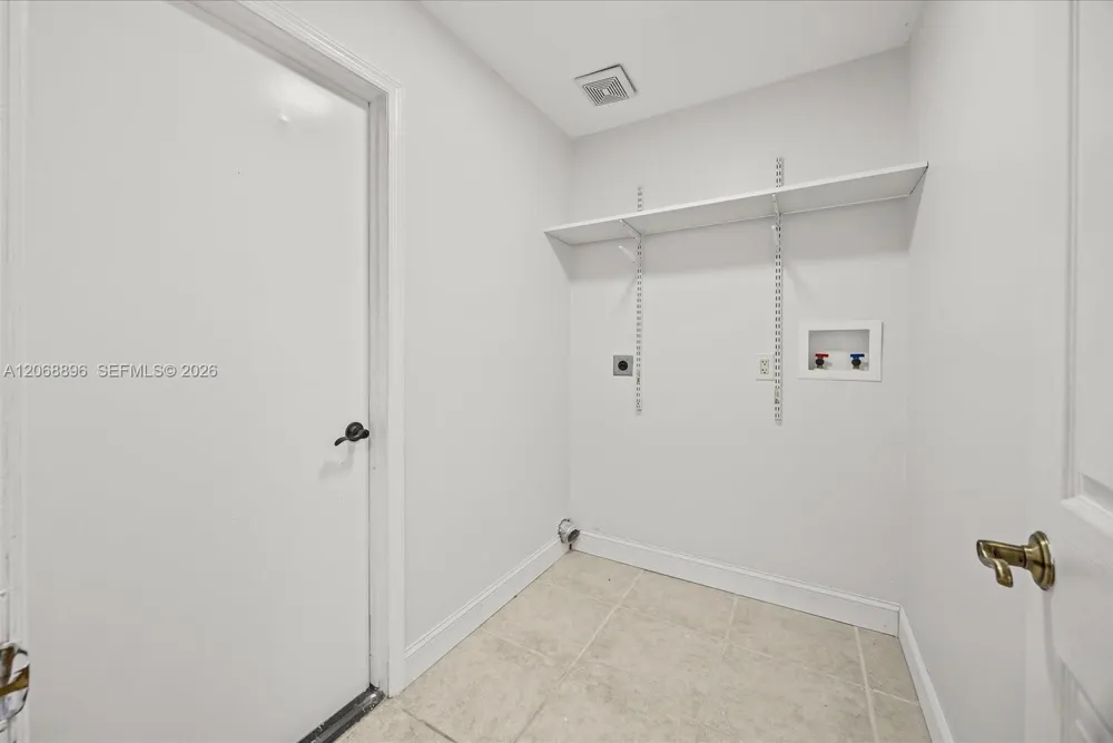 502 NW Goldcoast Ave Port St. Lucie, FL 34983