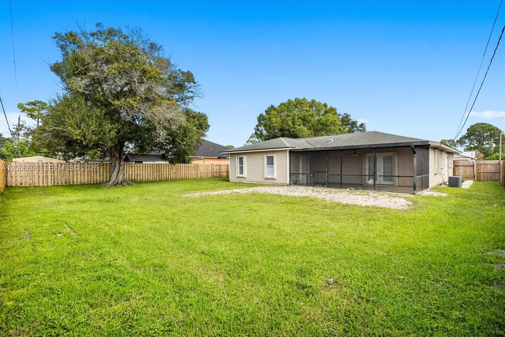 502 NW Goldcoast Ave Port St. Lucie, FL 34983