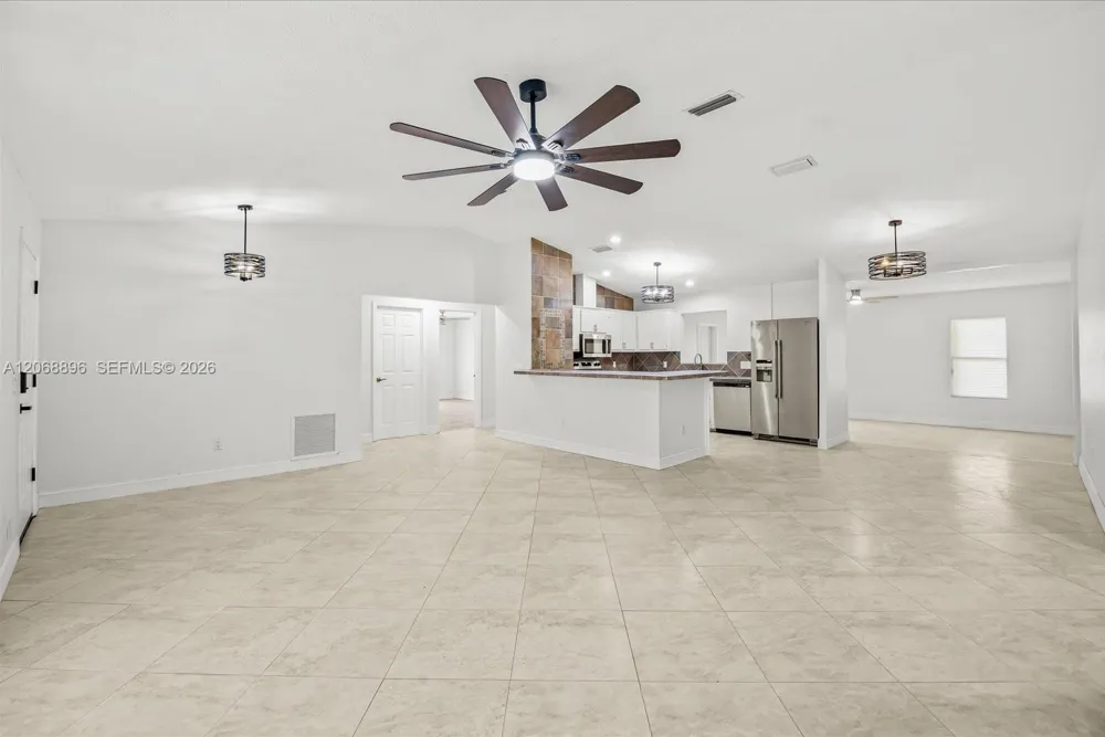 502 NW Goldcoast Ave Port St. Lucie, FL 34983