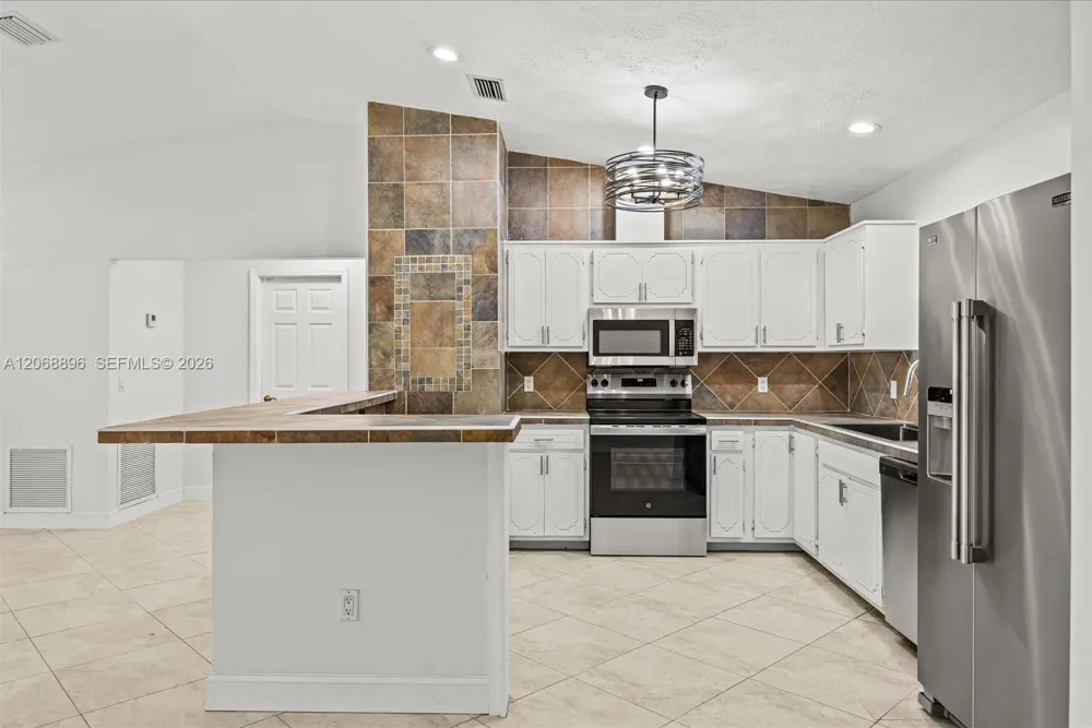 502 NW Goldcoast Ave Port St. Lucie, FL 34983