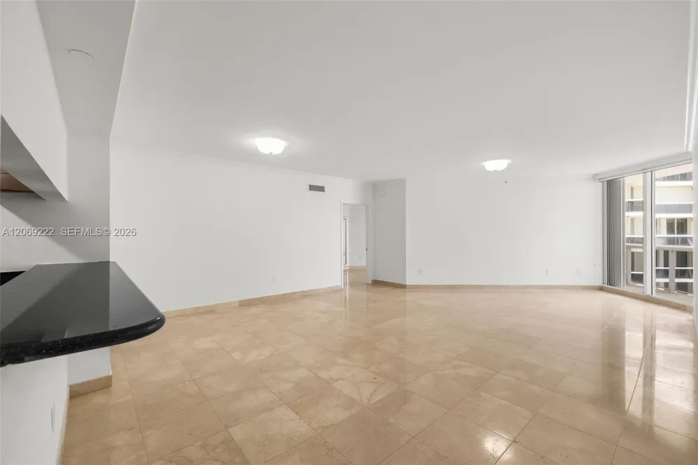 9559 Collins Ave #S9-D Surfside, FL 33154