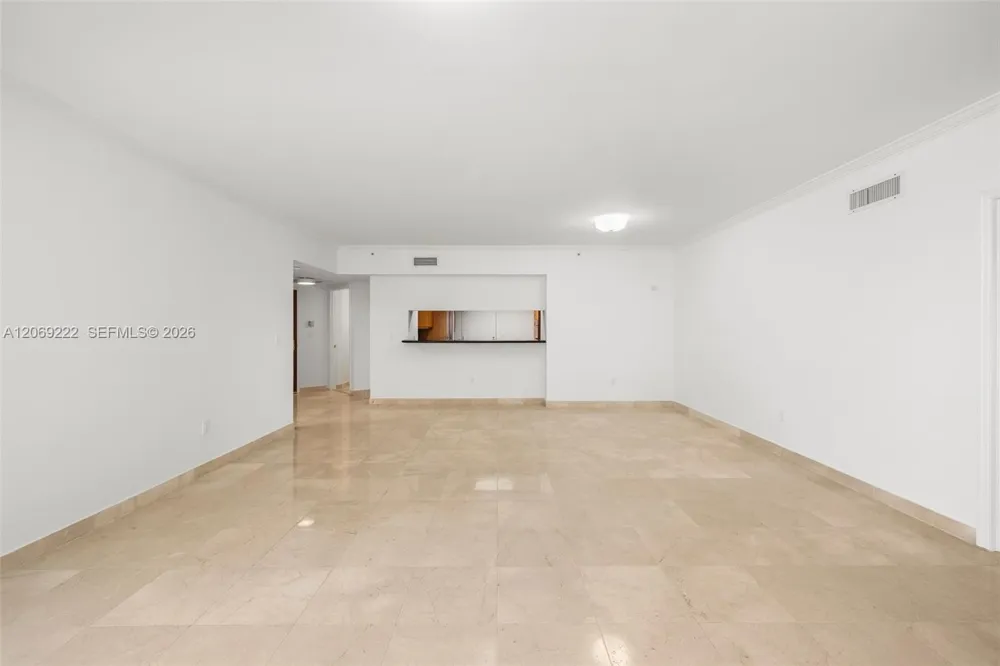 9559 Collins Ave #S9-D Surfside, FL 33154