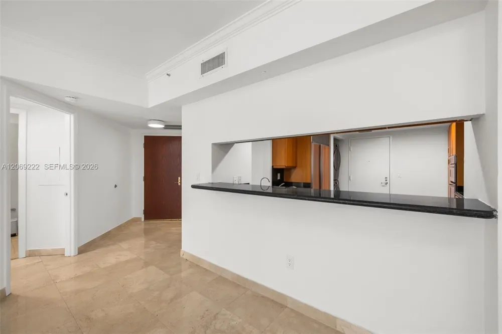 9559 Collins Ave #S9-D Surfside, FL 33154