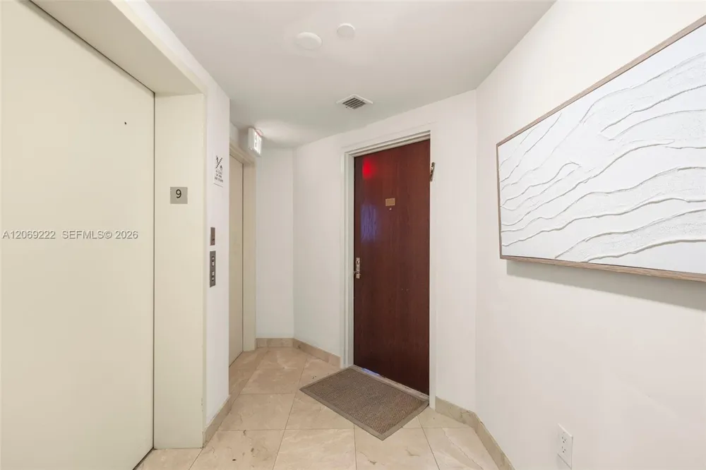 9559 Collins Ave #S9-D Surfside, FL 33154