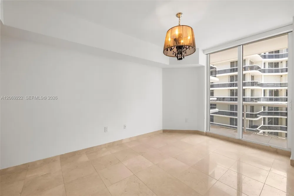 9559 Collins Ave #S9-D Surfside, FL 33154