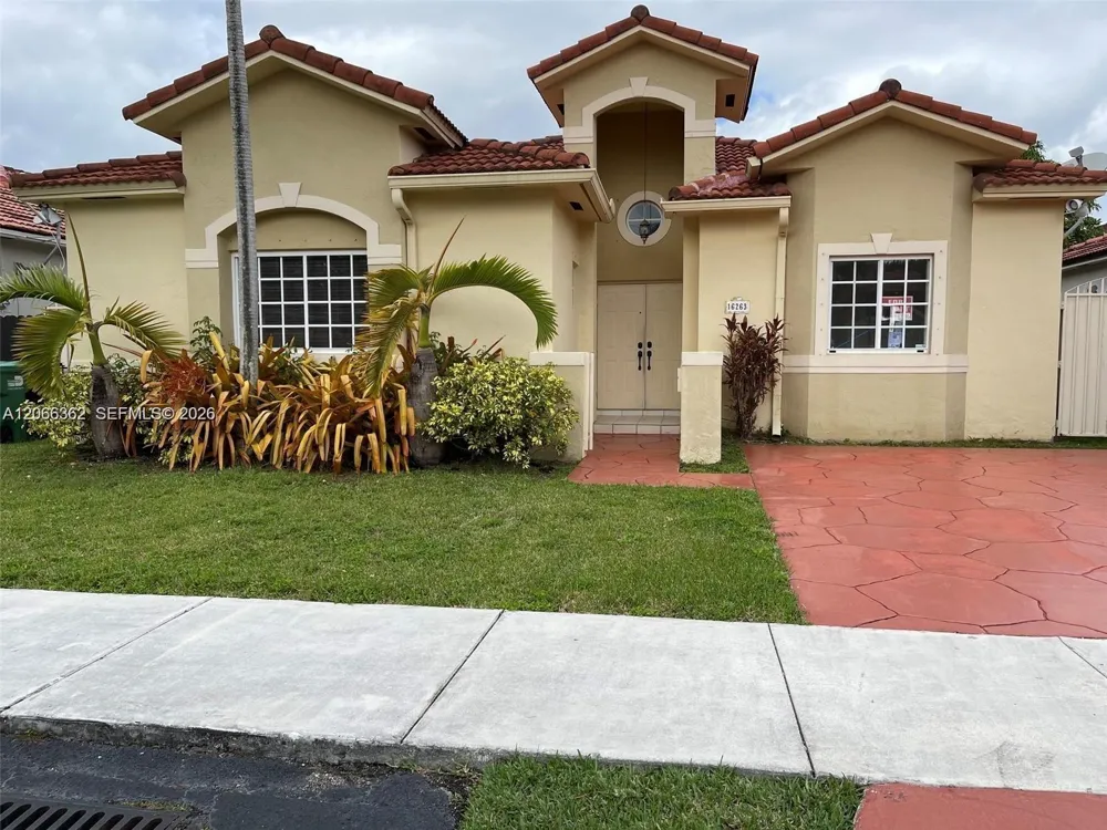 16263 SW 55th Ter Miami, FL 33185