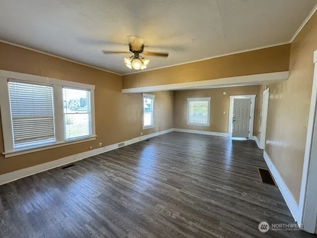 538 SW Chehalis Avenue Chehalis, WA 98532