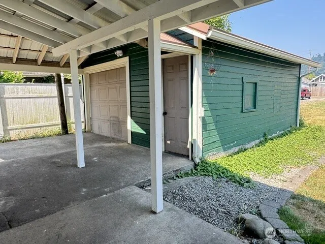 538 SW Chehalis Avenue Chehalis, WA 98532
