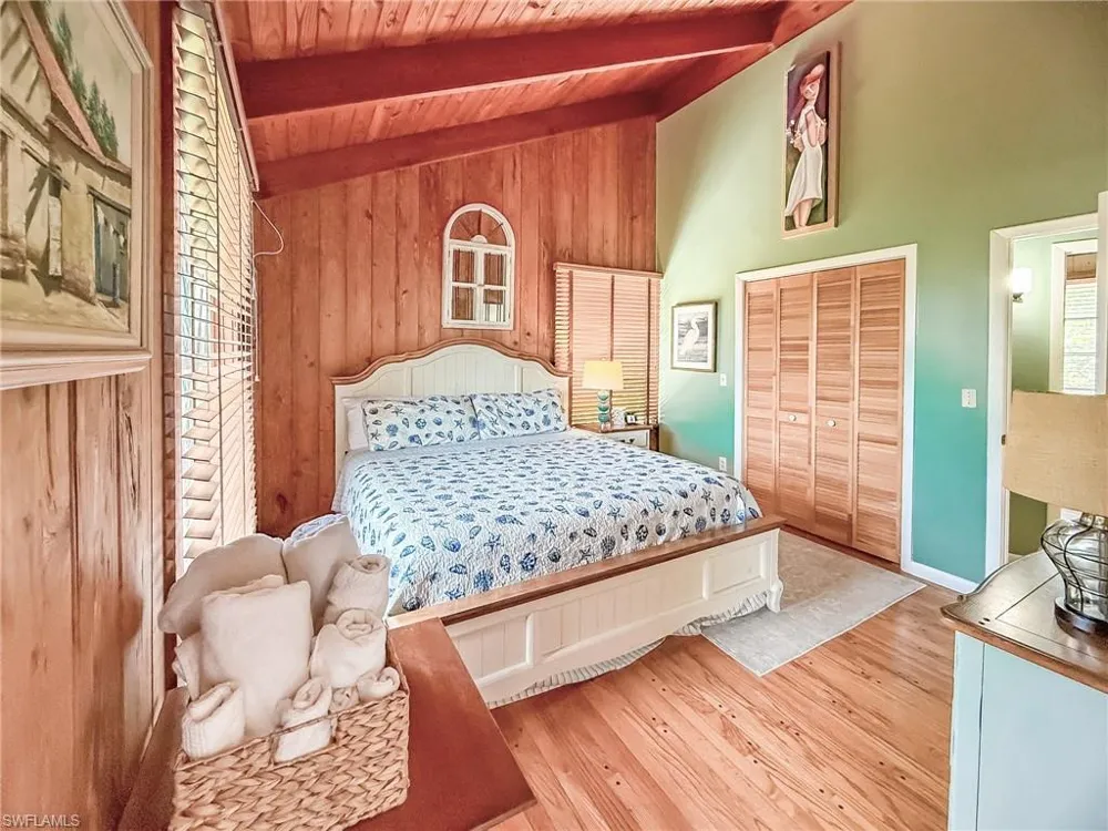 140 Mourning Dove Drive Upper Captiva, FL 33924