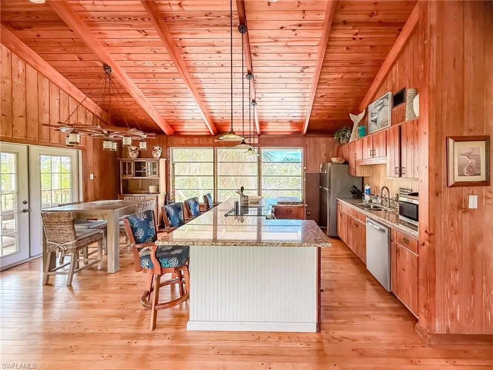 140 Mourning Dove Drive Upper Captiva, FL 33924