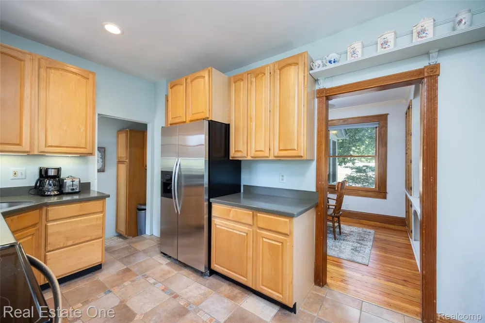 703 1st Street Rochester City, MI 48307