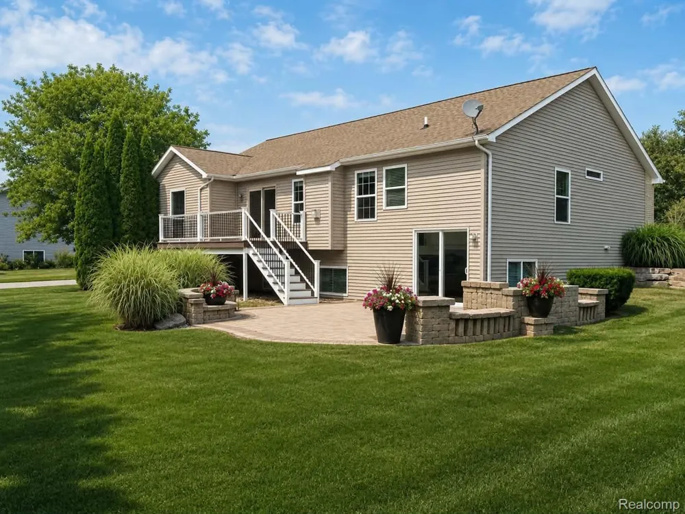 10070 Fenton Road Mundy Township, MI 48430