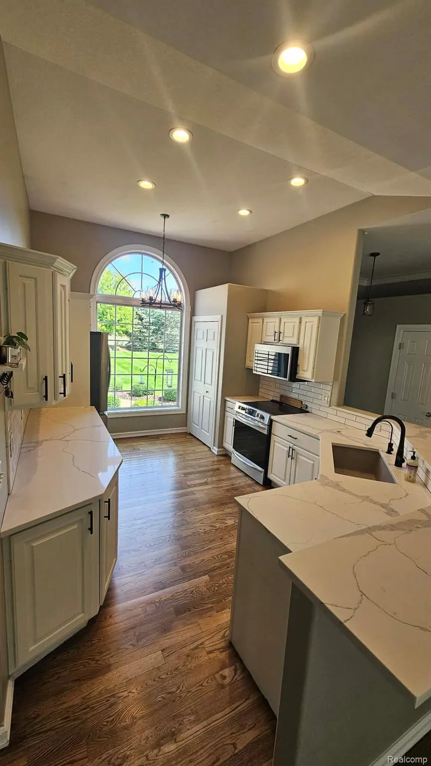 10070 Fenton Road Mundy Township, MI 48430