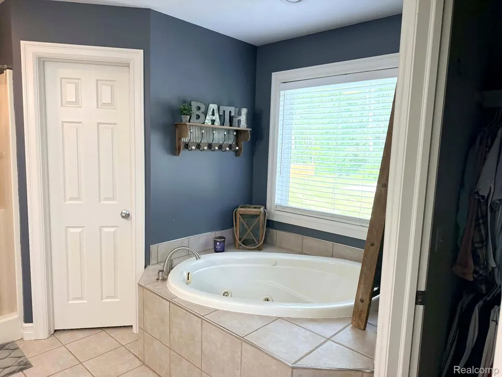 10070 Fenton Road Mundy Township, MI 48430