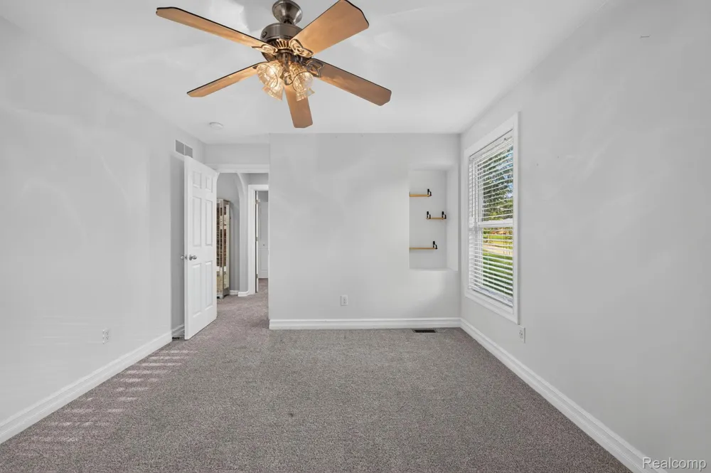 10070 Fenton Road Mundy Township, MI 48430