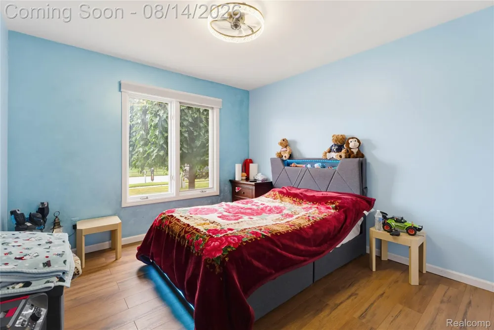 48353 Jefferson Drive Macomb Township, MI 48044
