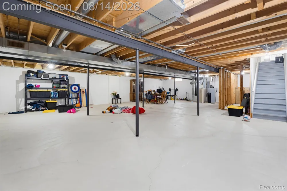 48353 Jefferson Drive Macomb Township, MI 48044