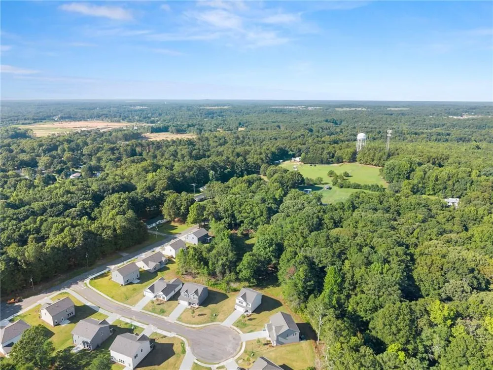 70 Edith Court Statham, GA 30666