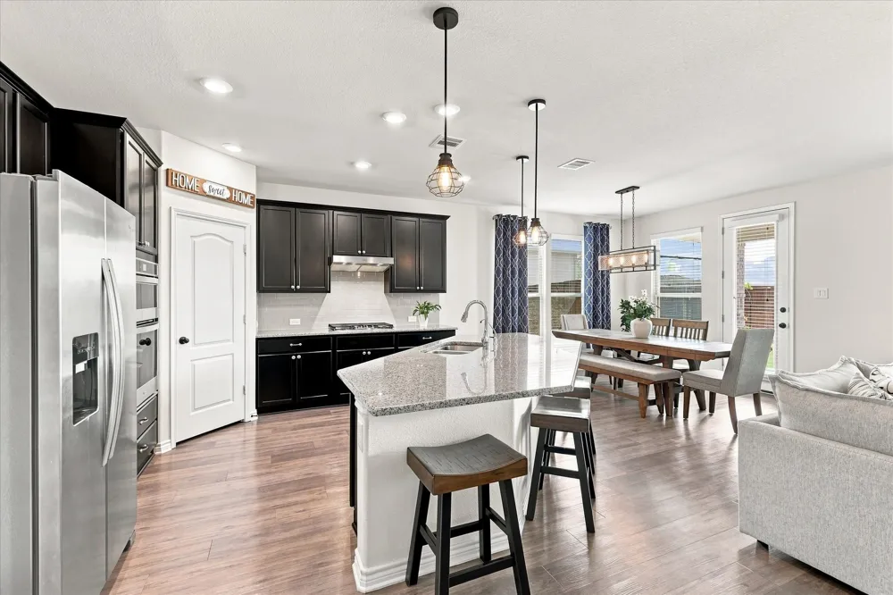 2613 Wayne Avenue Aubrey, TX 76227