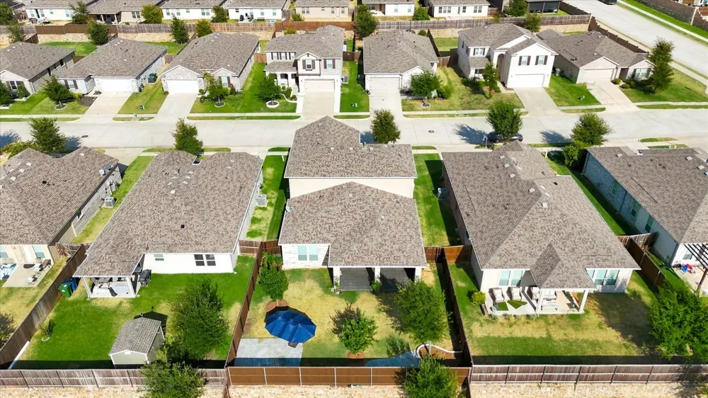 2613 Wayne Avenue Aubrey, TX 76227