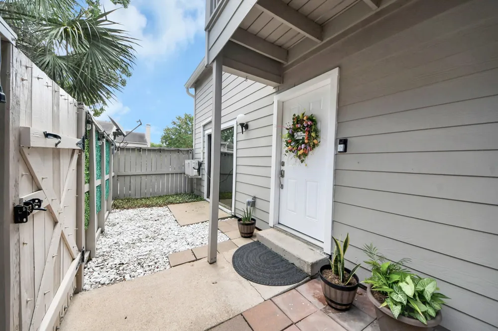 9512 Windswept Lane #9512 Houston, TX 77063