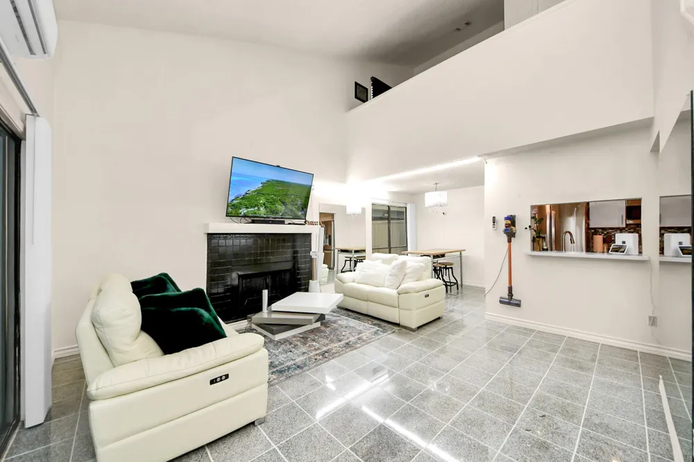 9512 Windswept Lane #9512 Houston, TX 77063