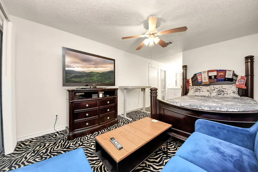 9512 Windswept Lane #9512 Houston, TX 77063