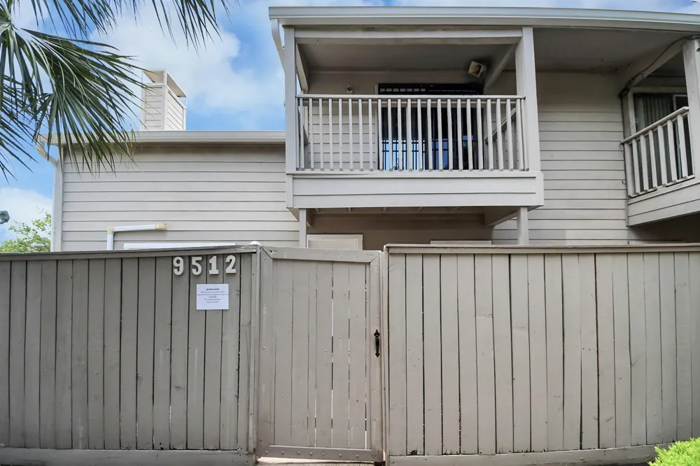 9512 Windswept Lane #9512 Houston, TX 77063