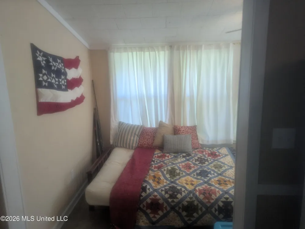 4059 Maui Road Pearlington, MS 39572