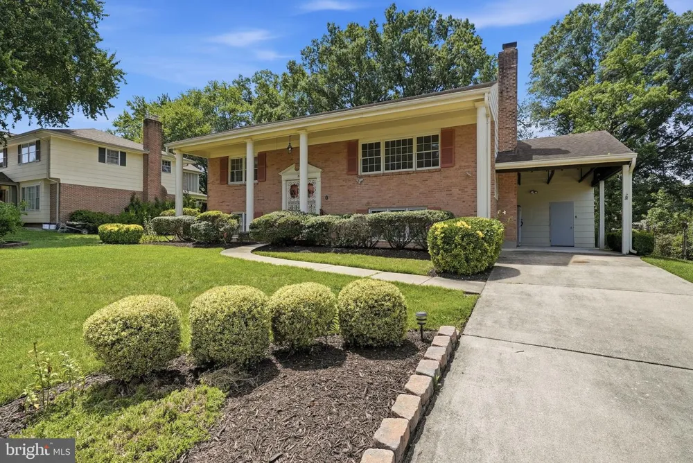 8640 GATESHEAD ROAD Alexandria, VA 22309