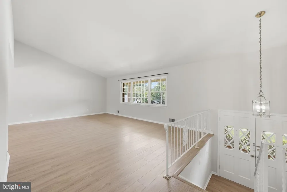 8640 GATESHEAD ROAD Alexandria, VA 22309