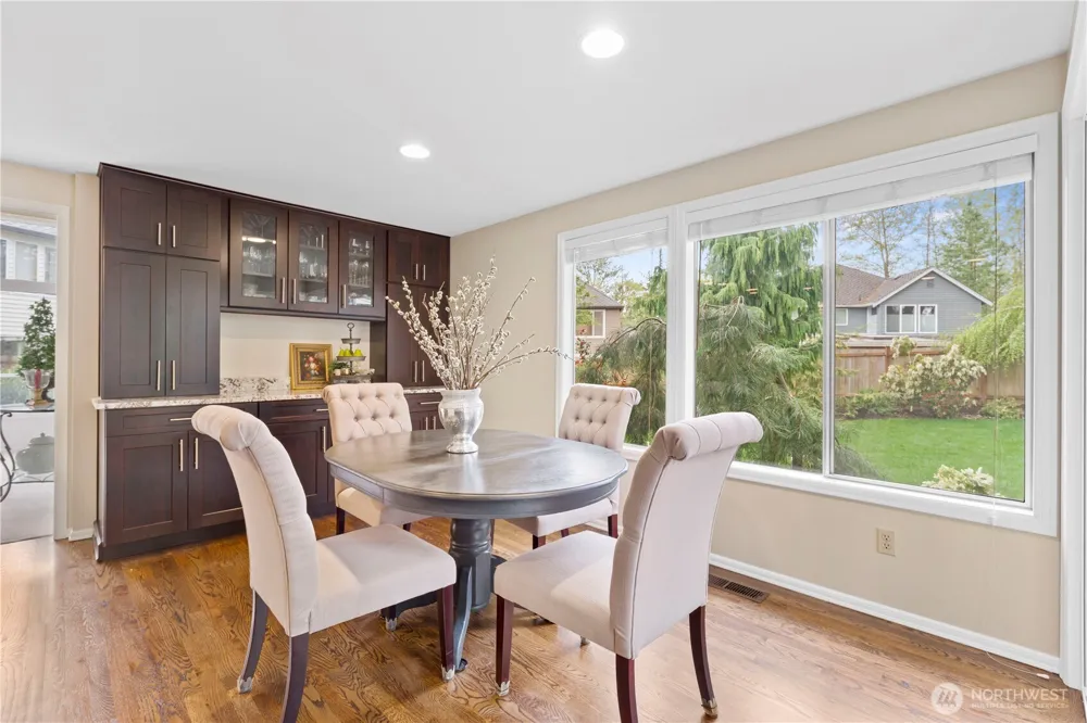 3122 235th Avenue SE Sammamish, WA 98075
