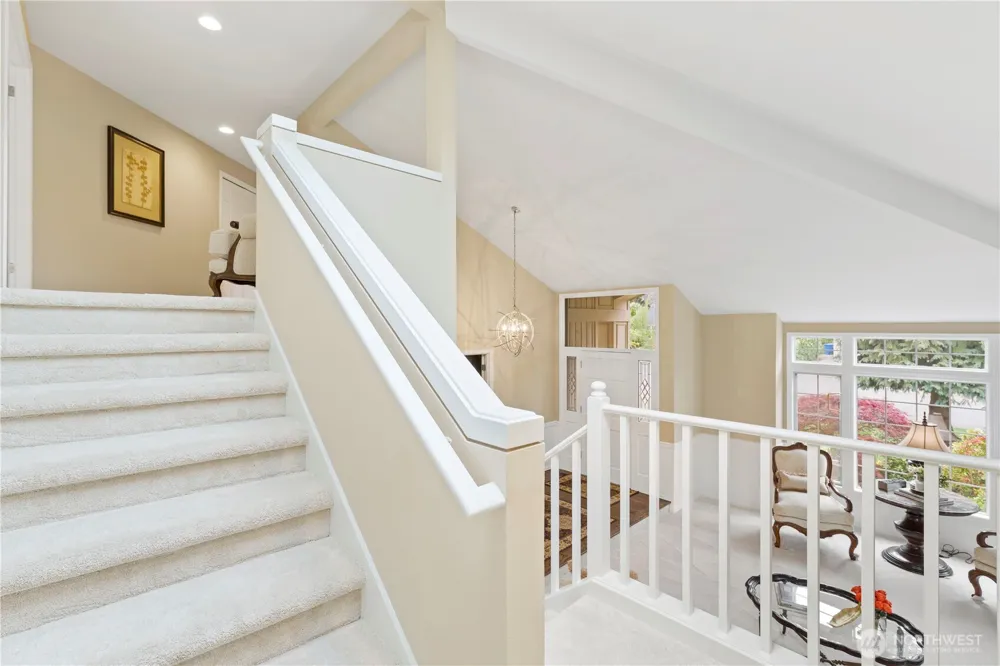 3122 235th Avenue SE Sammamish, WA 98075