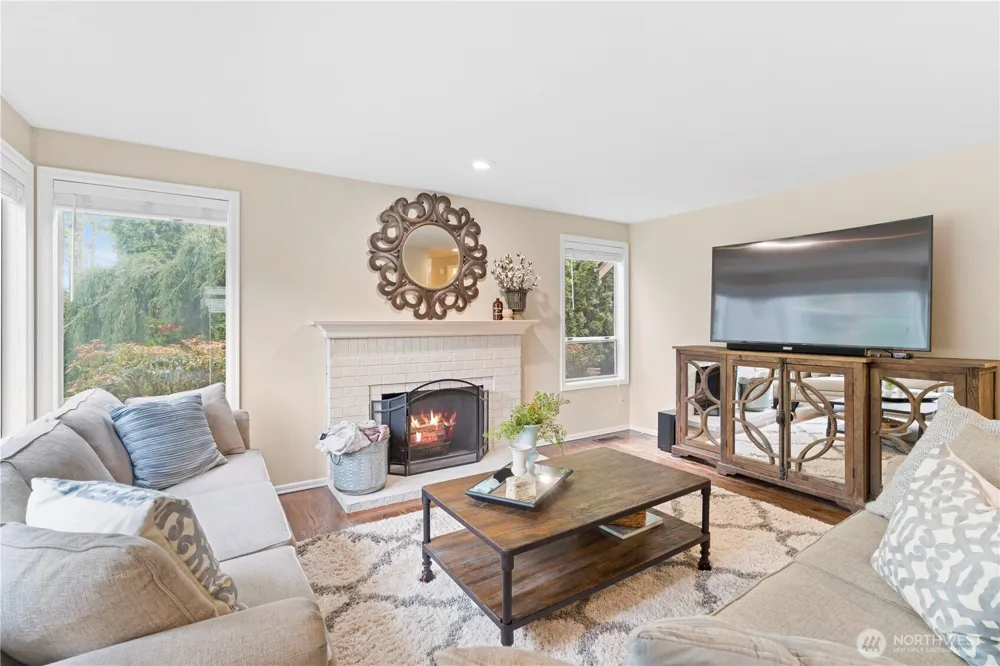 3122 235th Avenue SE Sammamish, WA 98075